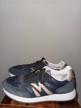 Magnanni Men's Yoki Runner Sneakers 👟- Flawed - Please check photos! 💙